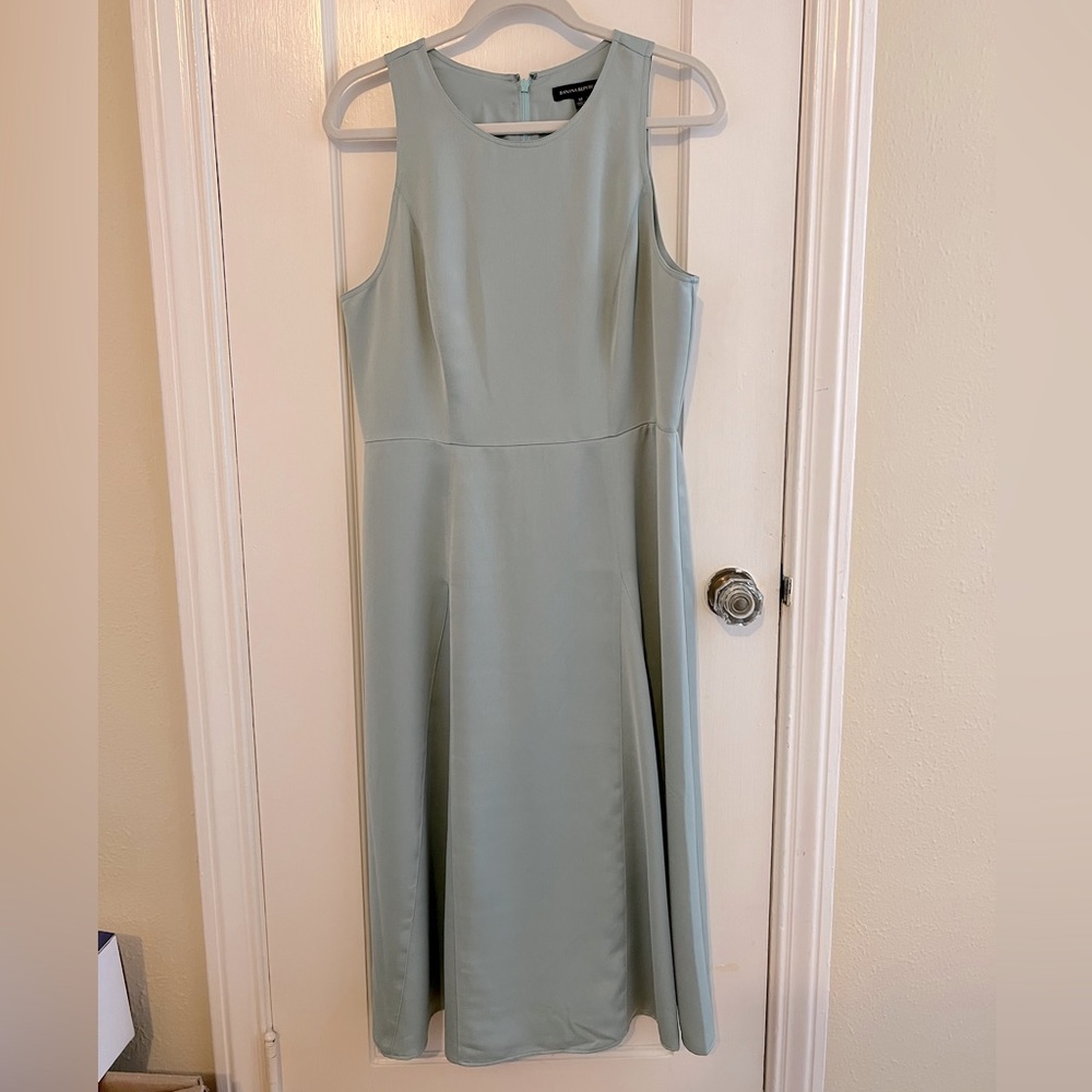 NEW Banana Republic Blue/Gray Midi Dress. Size 12.